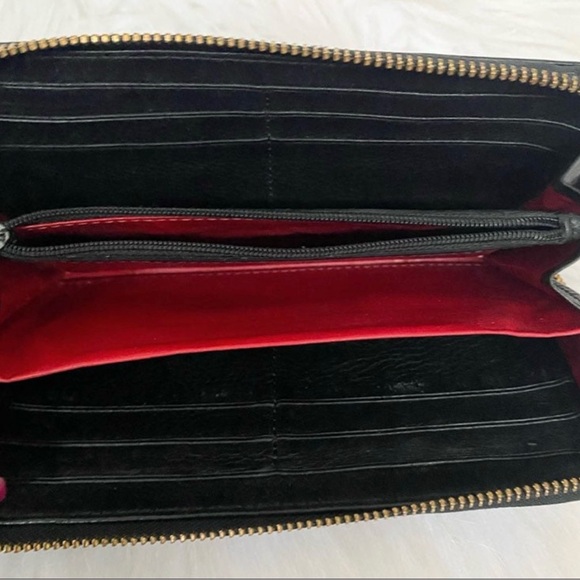 Dooney & Bourke Florentine Leather Wallet - Picture 7 of 8